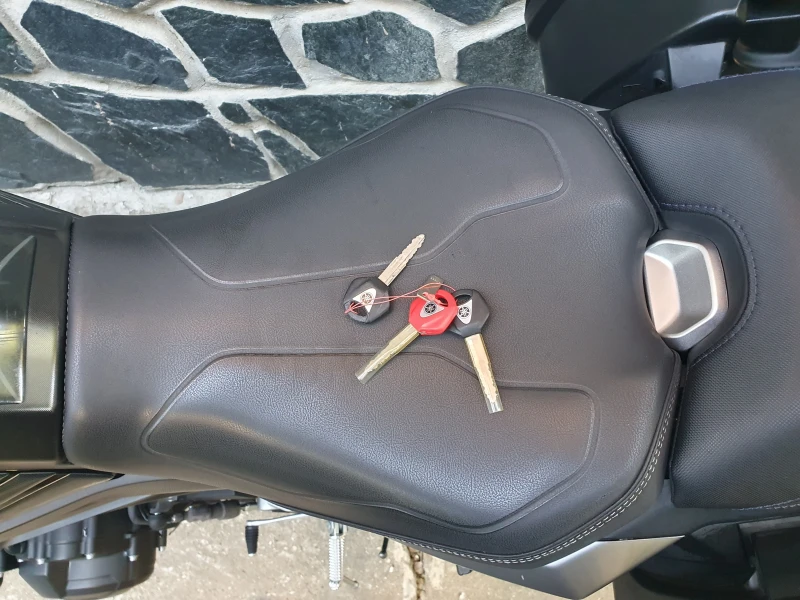 Yamaha Mt-09  900i GT ABS TCS 06.2020г 2-куфара, снимка 16 - Мотоциклети и мототехника - 50448552