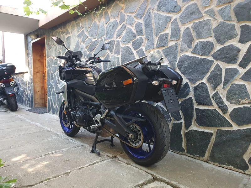 Yamaha Mt-09  900i GT ABS TCS 06.2020г 2-куфара, снимка 4 - Мотоциклети и мототехника - 50448552