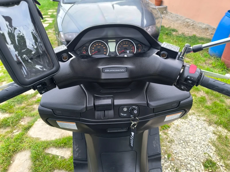 Suzuki Burgman 400i, снимка 10 - Мотоциклети и мототехника - 53330263