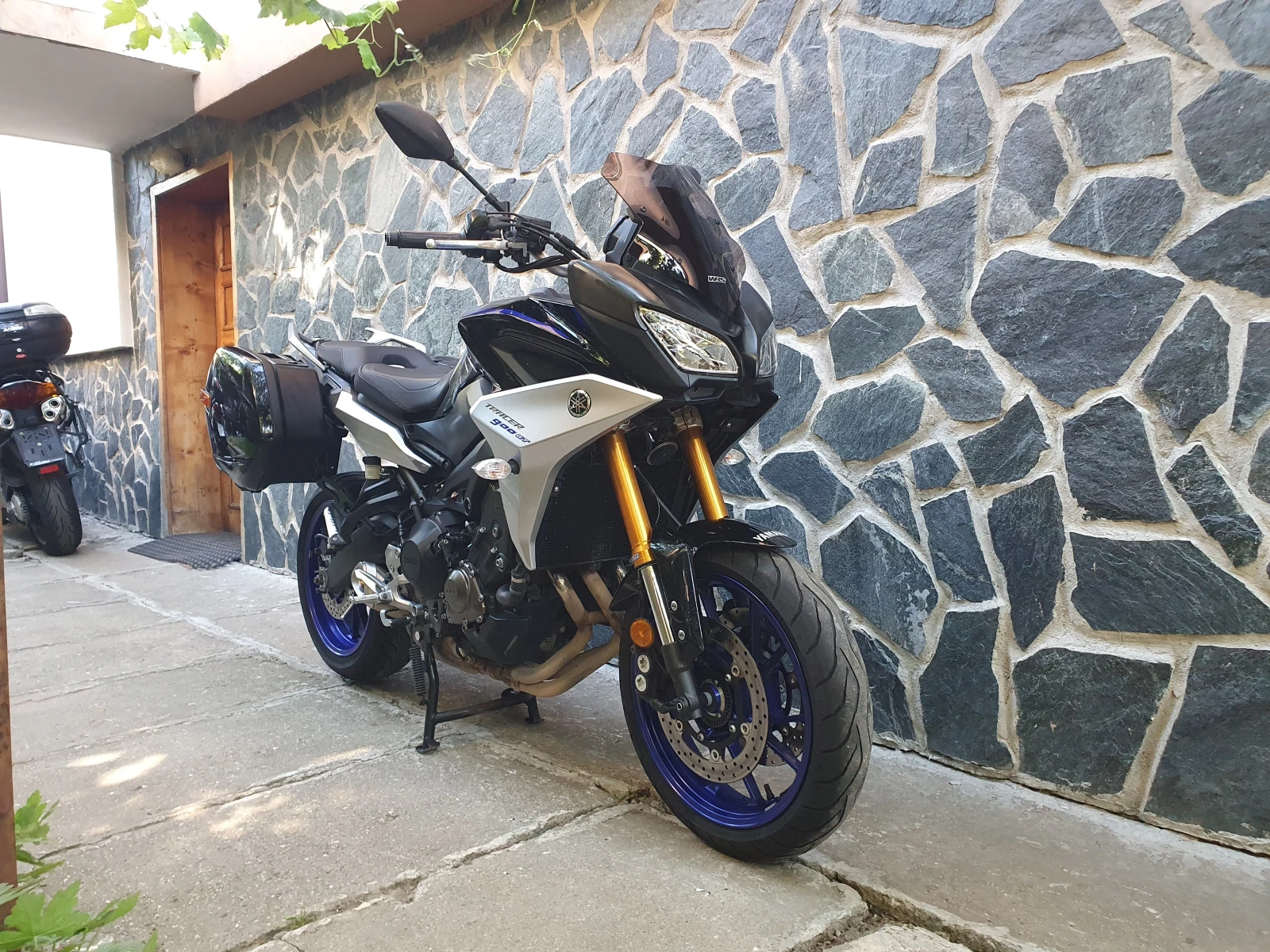 Yamaha Mt-09  900i GT ABS TCS 06.2020г 2-куфара - изображение 7