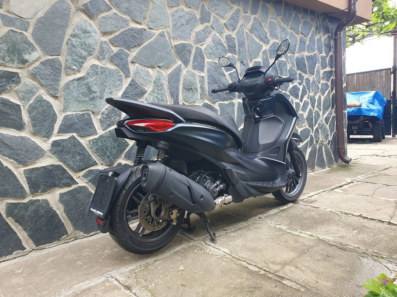 Piaggio Beverly Piaggio Beverly 300i S HPE ABS ASR - изображение 4
