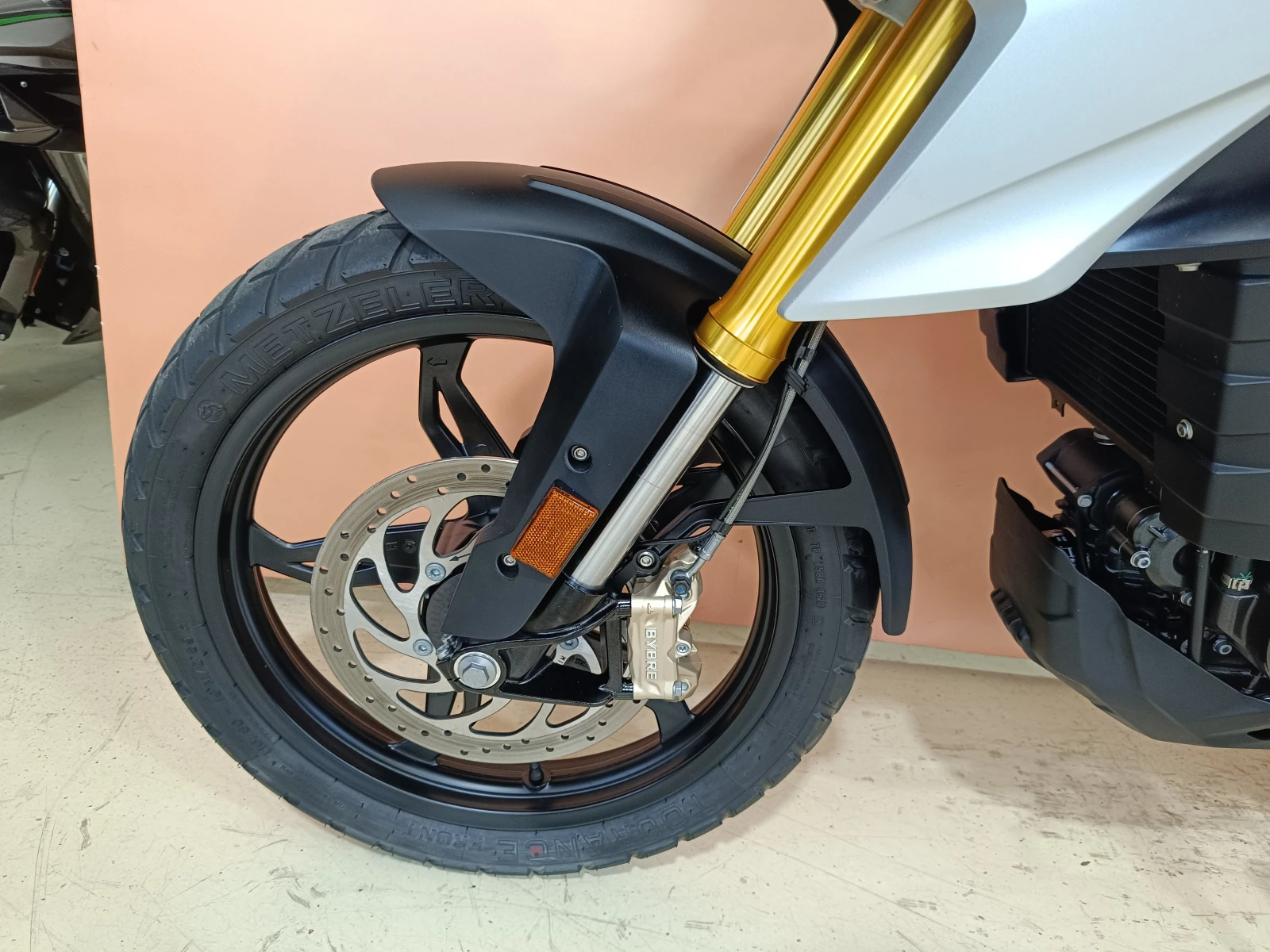 BMW G 310GS LED, снимка 15 - Мотоциклети и мототехника - 55133897