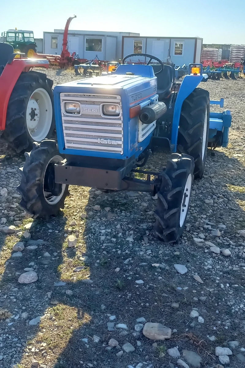 Трактор ISEKI TL2100, снимка 3 - Селскостопанска техника - 51768277