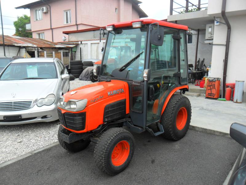 Трактор Kubota B 2530, снимка 2 - Селскостопанска техника - 29000713
