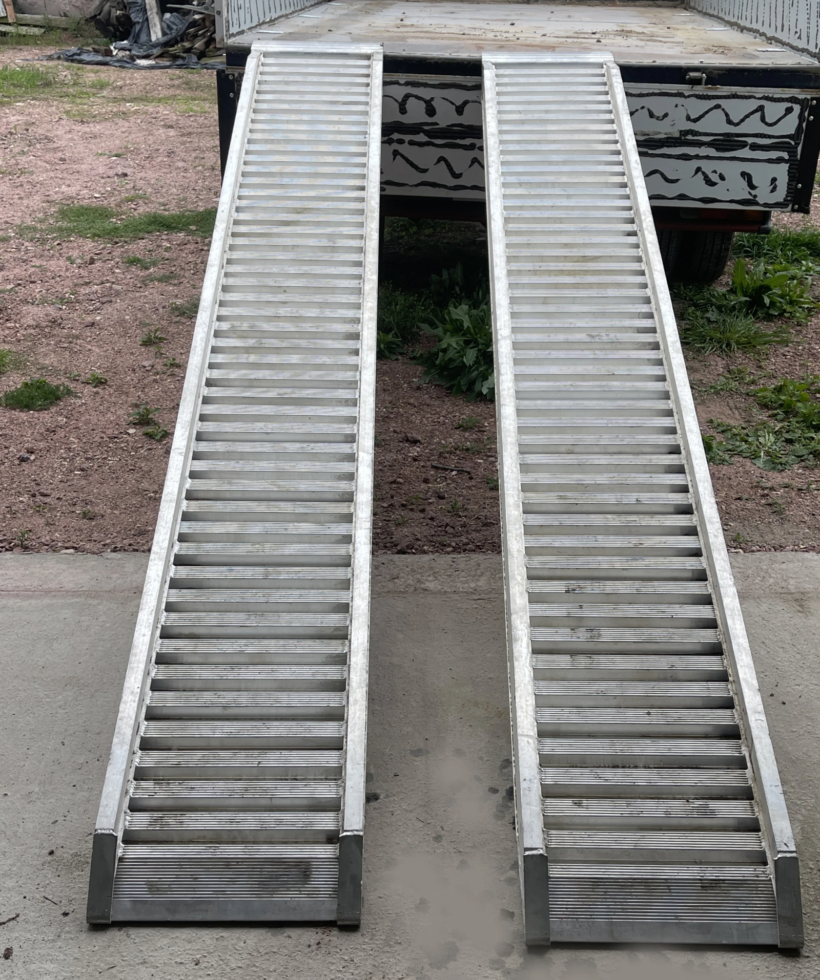  ,   10  3,5,  | Mobile.bg   1