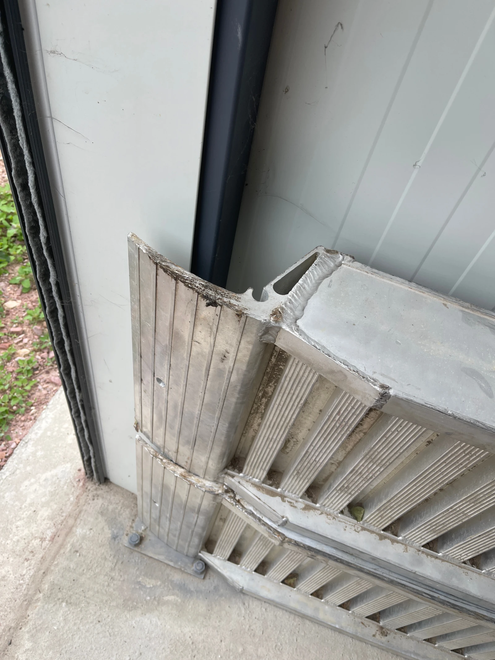  ,   10  3,5,  | Mobile.bg   4