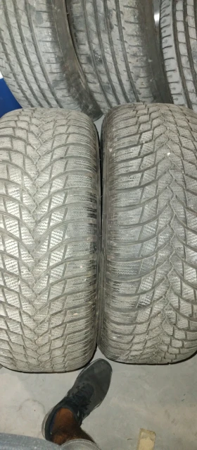      225/55R17
