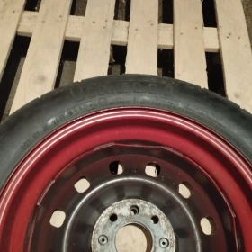 Гуми с джанти Pirelli 135/80R14, снимка 4 - Гуми и джанти - 52503451