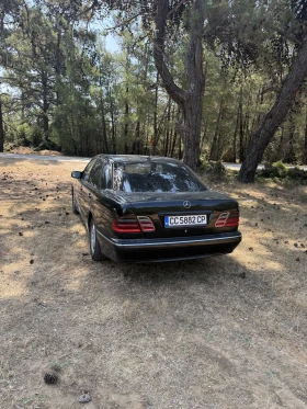 Mercedes-Benz E 320 3.2, снимка 4