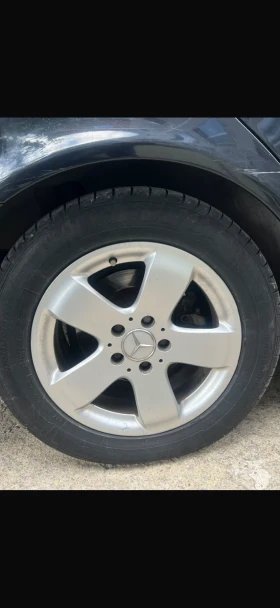 Mercedes-Benz E 220 2.2 D, снимка 6