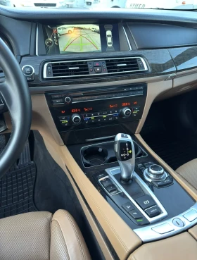 BMW 740 Xdrive / FACELIFT /  СМЕНЕНИ ВЕРИГИ, снимка 11 - Автомобили и джипове - 52714633