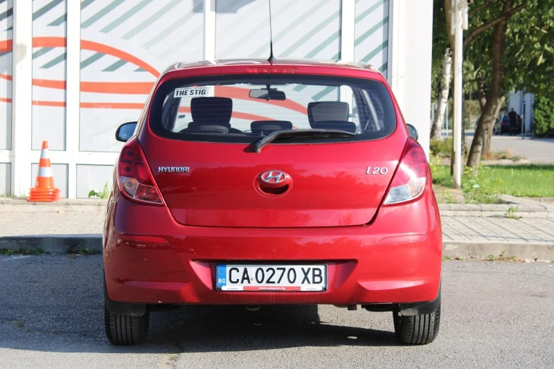 Hyundai I20, снимка 5 - Автомобили и джипове - 46538180