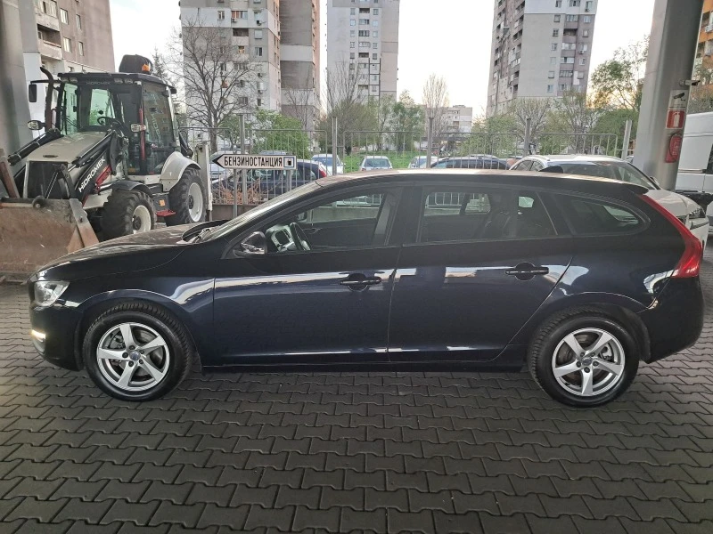 Volvo V60 2.0 D FACELIFT  120PS.ITALIA, снимка 3 - Автомобили и джипове - 45175236