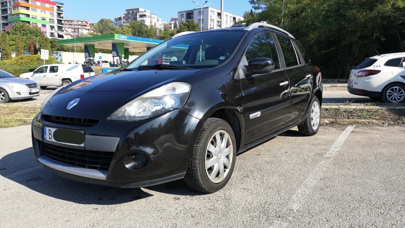 Renault Clio, снимка 1 - Автомобили и джипове - 47219080