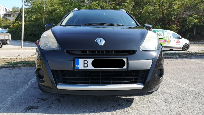 Renault Clio, снимка 2 - Автомобили и джипове - 47219080