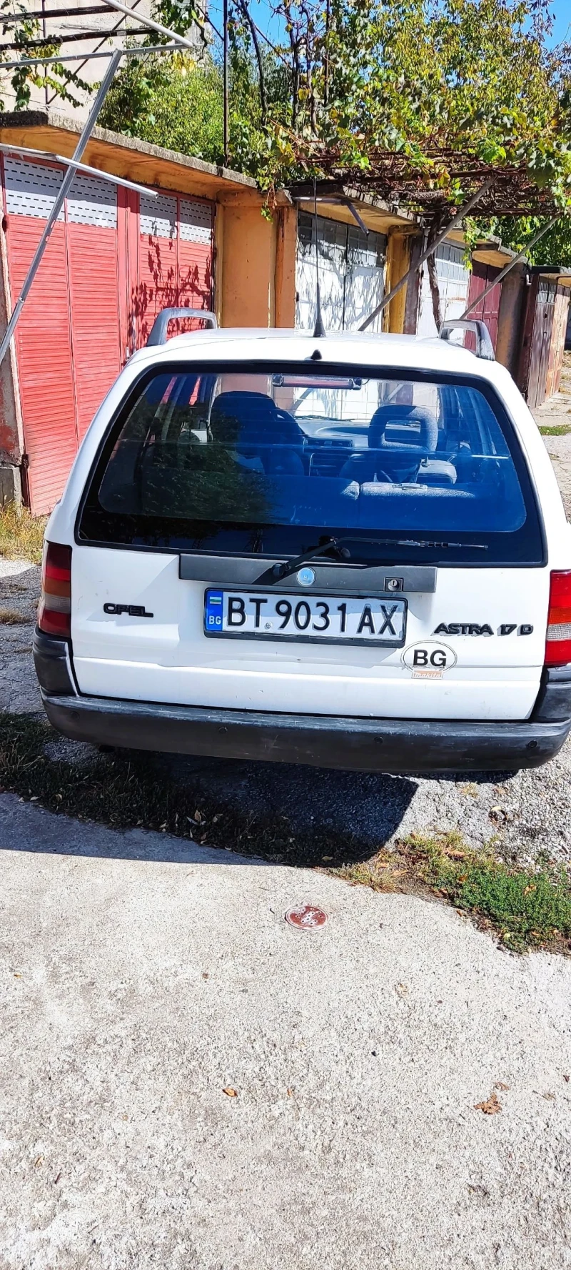 Opel Astra 1, 7d, снимка 5 - Автомобили и джипове - 47388077