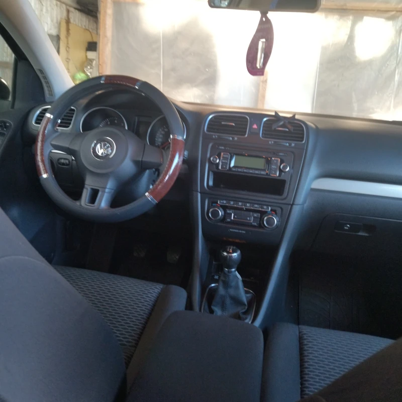 VW Golf 6, снимка 4 - Автомобили и джипове - 48416667