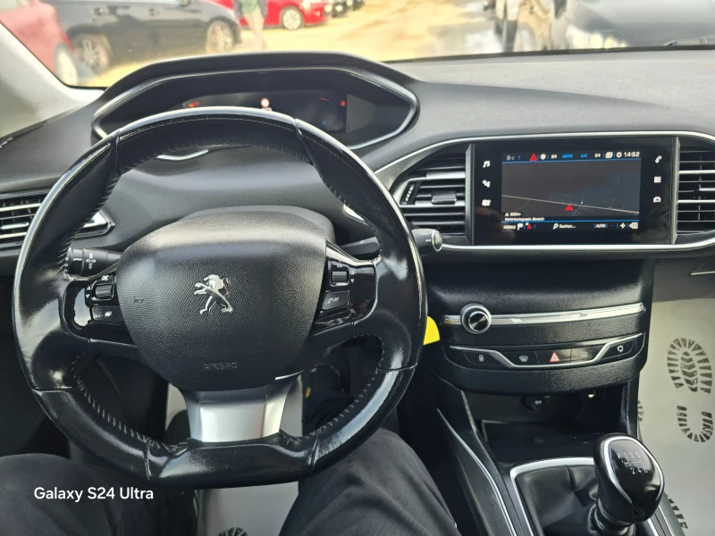 Peugeot 308 1.5HDI-131k.c-FACE-NAVI, снимка 13 - Автомобили и джипове - 49235087