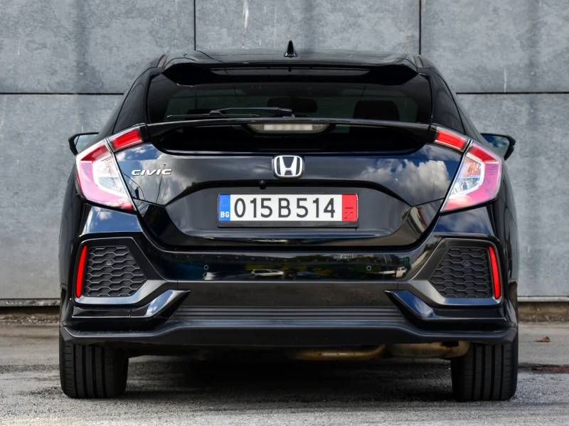 Honda Civic 1.0 AVTOMAT, снимка 6 - Автомобили и джипове - 52016830