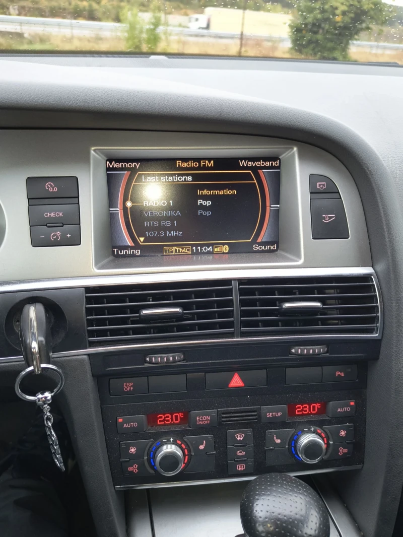 Audi A6 4, 2 FSI sline, снимка 10 - Автомобили и джипове - 52395358