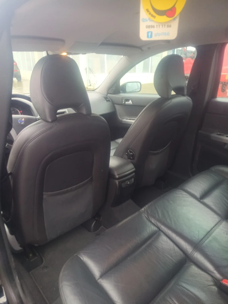 Volvo V50 2000 кубика, снимка 8 - Автомобили и джипове - 53575278