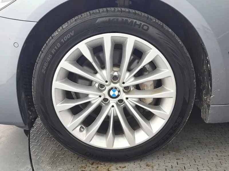 BMW 530 I LUXURY, снимка 5 - Автомобили и джипове - 55363074