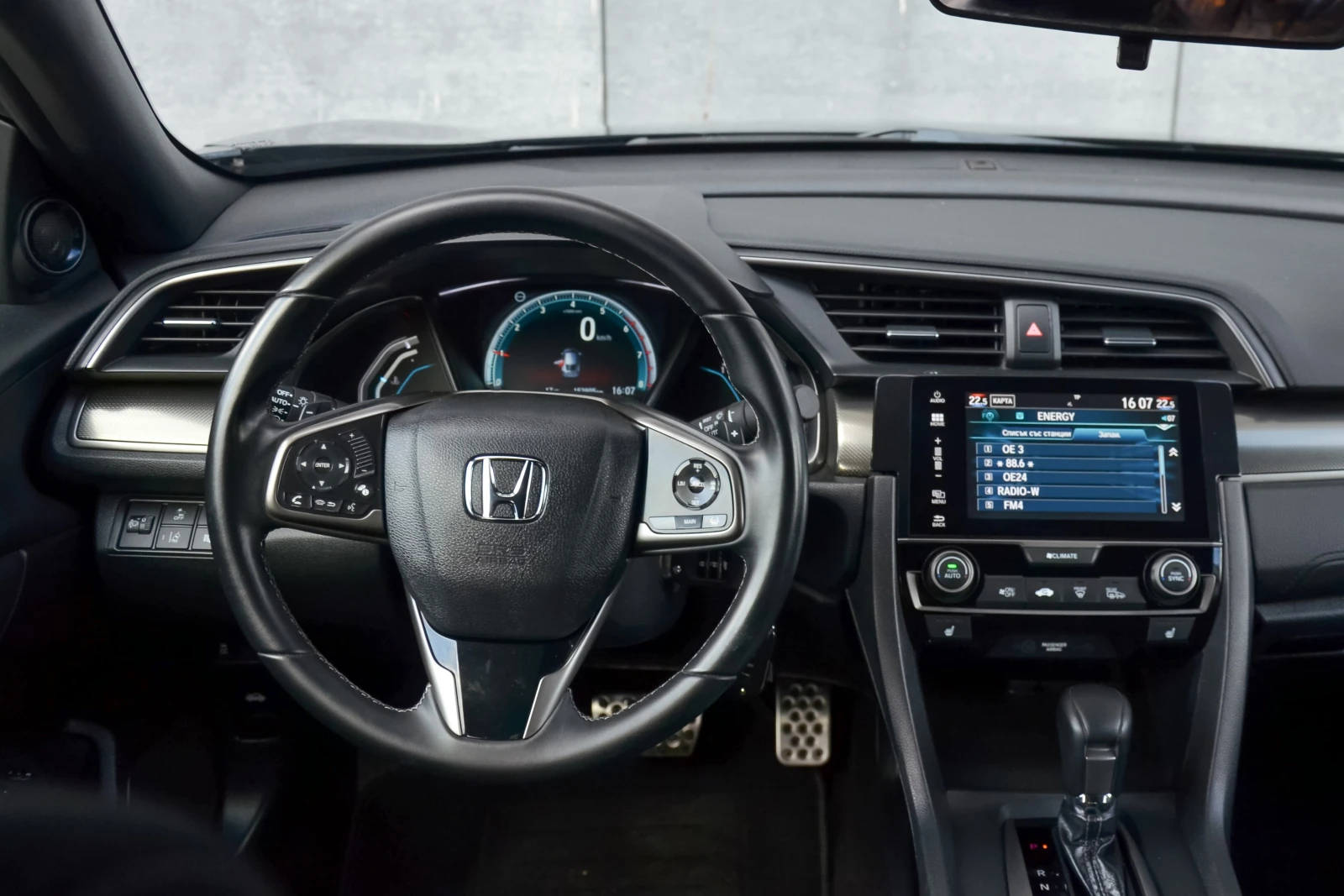 Honda Civic 1.0 AVTOMAT - изображение 9