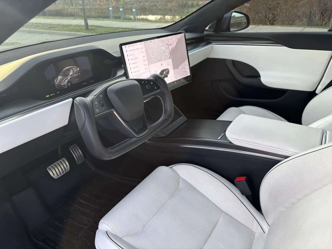 Tesla Model S CARFAX | Mobile.bg � ����������� 9