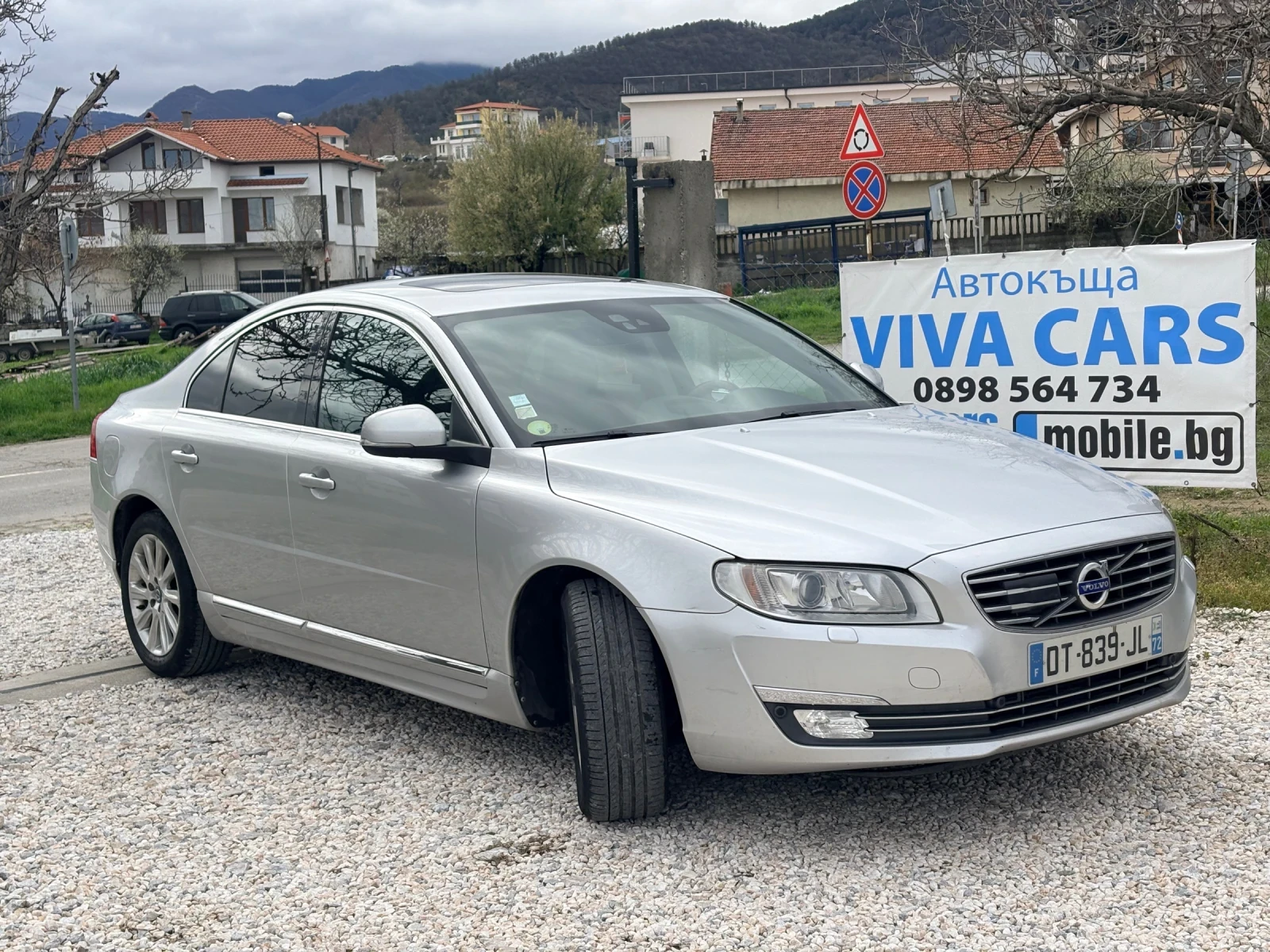 Volvo S80 D4 180 ps feys 2015, снимка 9 - Автомобили и джипове - 54078493