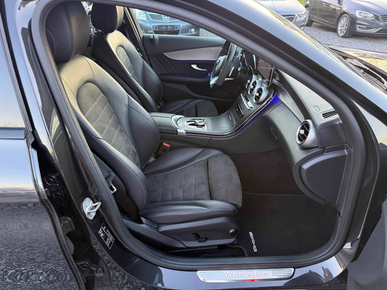 Mercedes-Benz C 220 d (194 кс) FACE/AMG-pack/9G-TRONIC/Full LED/2021г., снимка 11 - Автомобили и джипове - 54140671