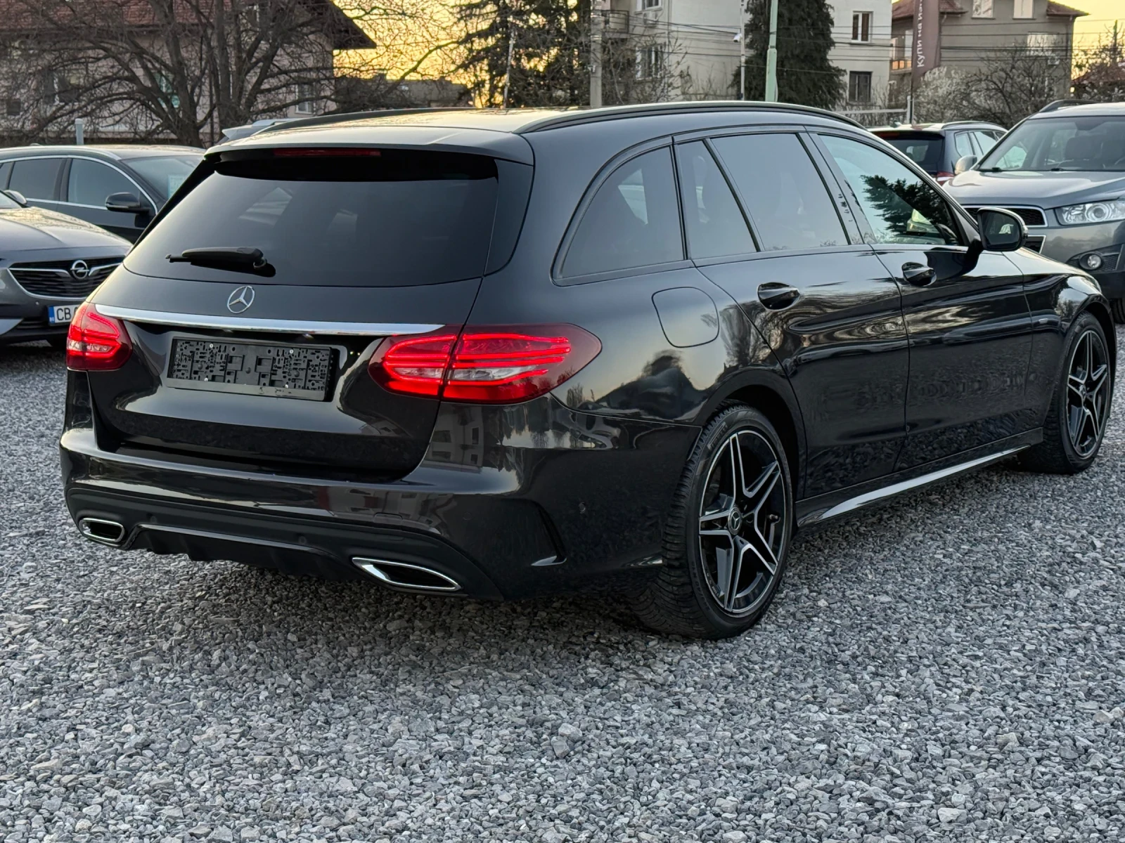 Mercedes-Benz C 220 d (194 кс) FACE/AMG-pack/9G-TRONIC/Full LED/2021г., снимка 5 - Автомобили и джипове - 54140671