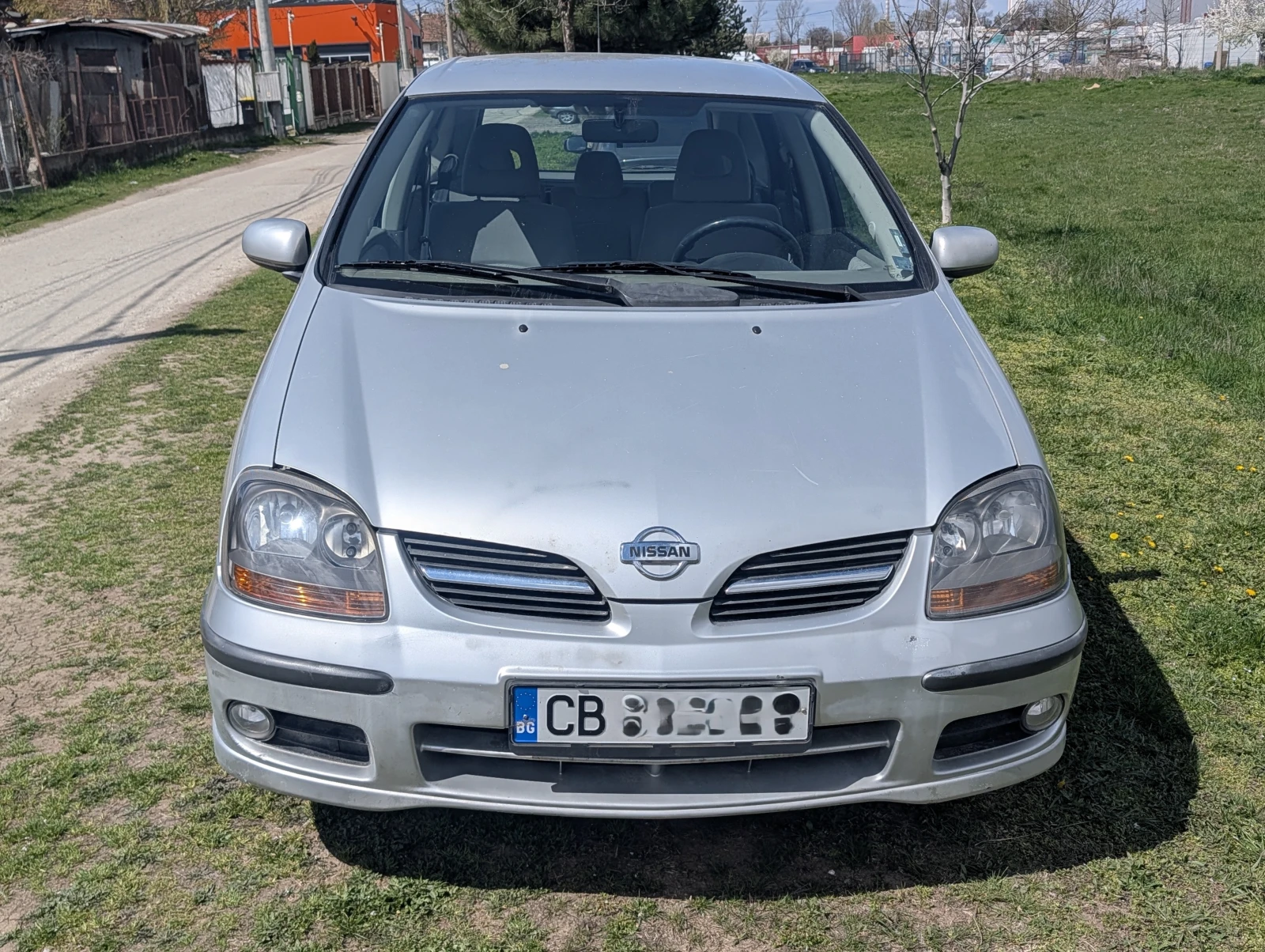 Nissan Almera tino, снимка 3 - Автомобили и джипове - 54147186