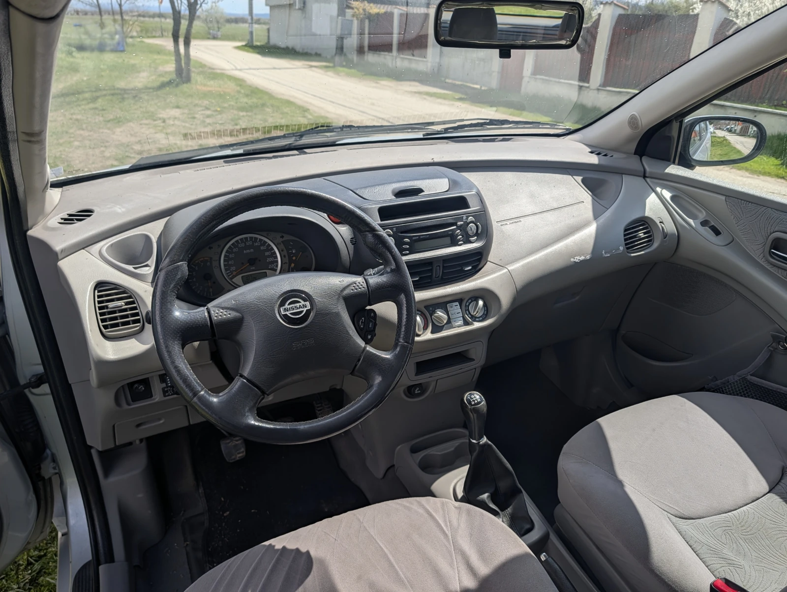 Nissan Almera tino, снимка 9 - Автомобили и джипове - 54147186