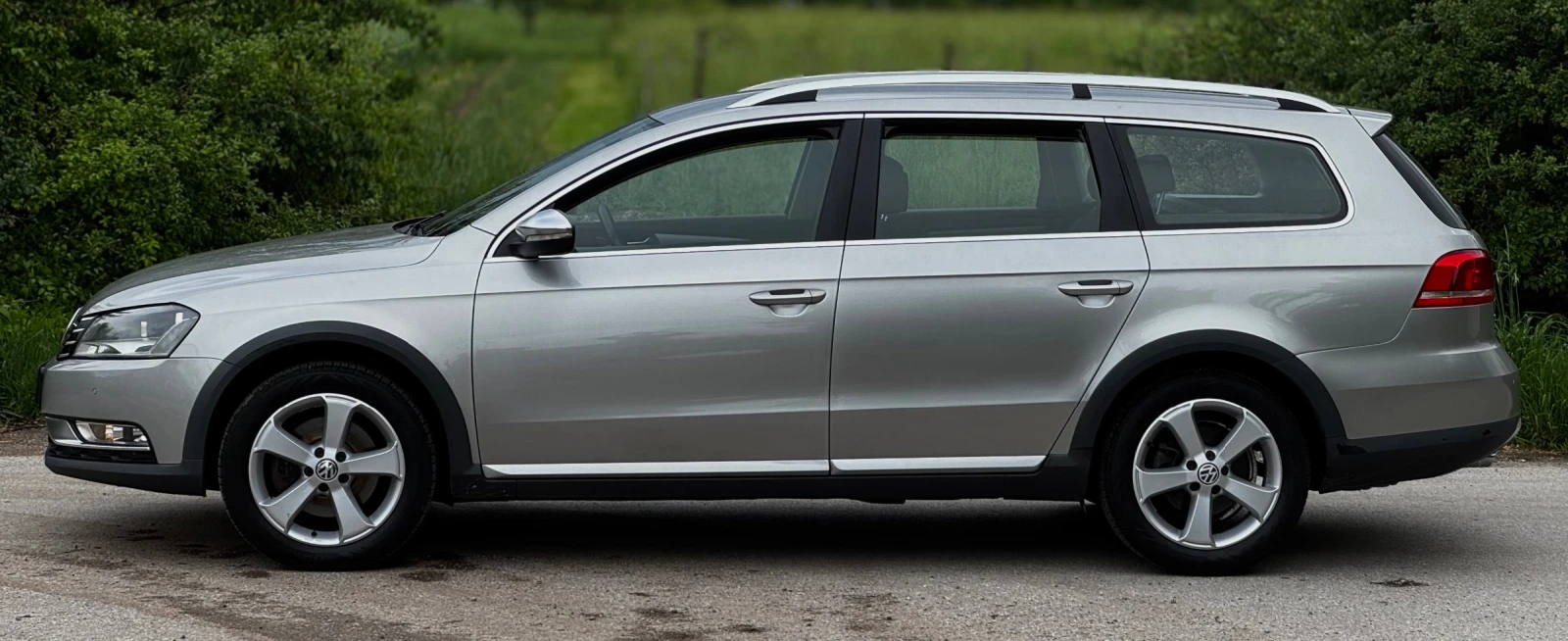 VW Passat  Passat Alltrack 2.0 TDI 170 к.с. DSG 4x4, 2012 г., снимка 7 - Автомобили и джипове - 54545125