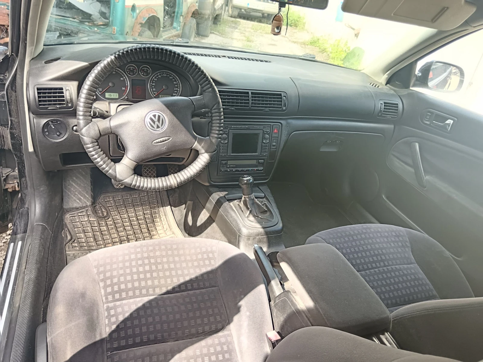 VW Passat, снимка 5 - Автомобили и джипове - 54602121