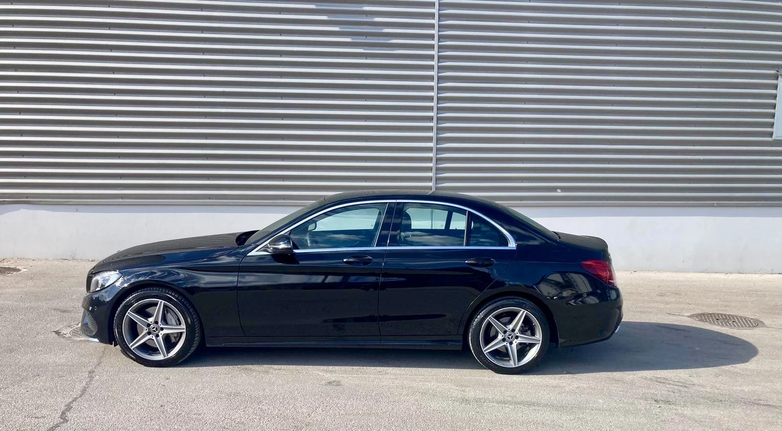 Mercedes-Benz C 250 AMG 4 MATIK 9G  2017 края, снимка 5 - Автомобили и джипове - 54856086