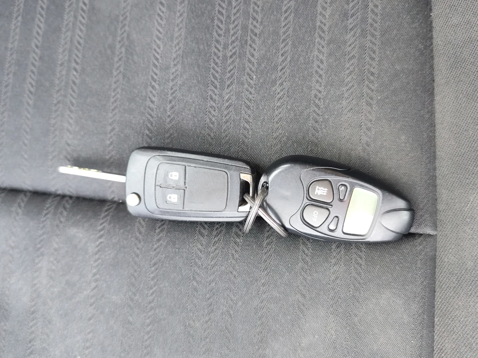 Opel Astra 1.6 CDTI, снимка 9 - Автомобили и джипове - 55057000