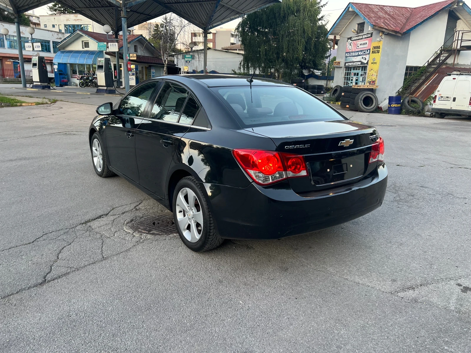 Chevrolet Cruze LT 2.0 vcdi 163к.с., снимка 12 - Автомобили и джипове - 55228200