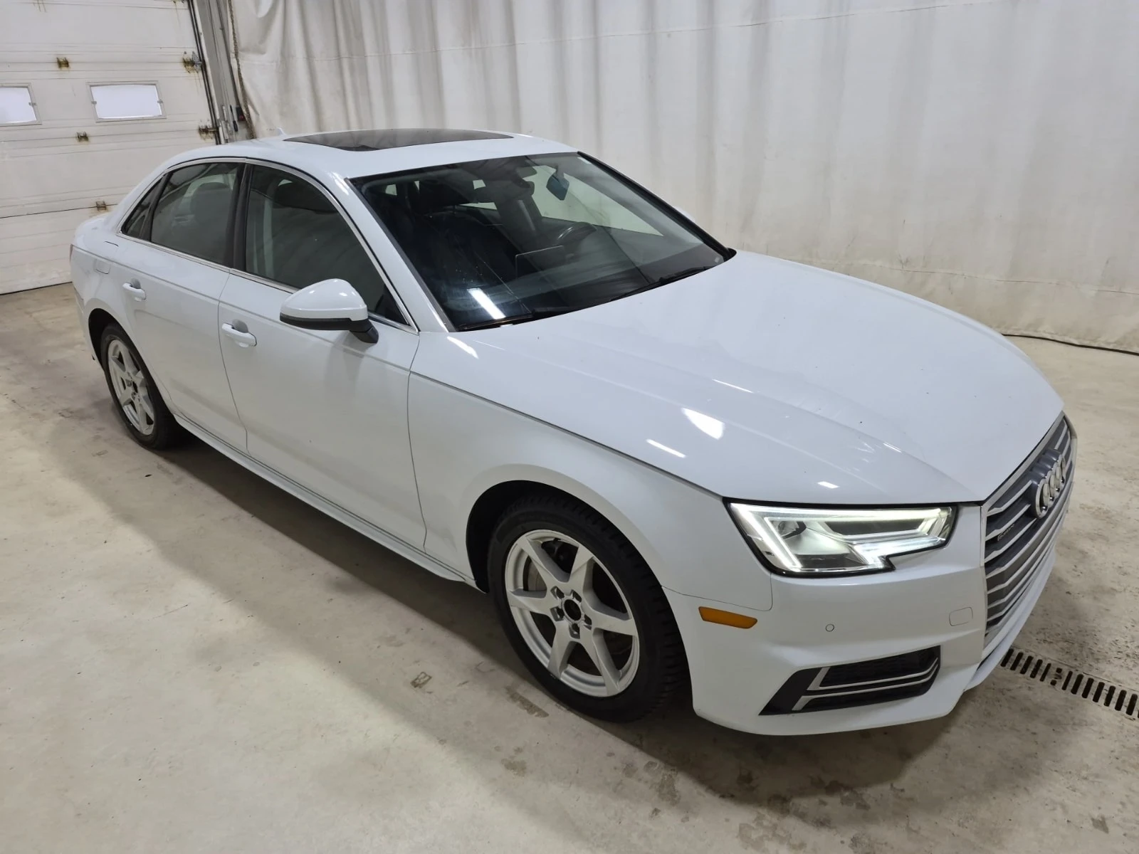 Audi A4 * PROGRESSIV * CARFAX * ��� ������������ ������ | Mobile.bg � ����������� 2