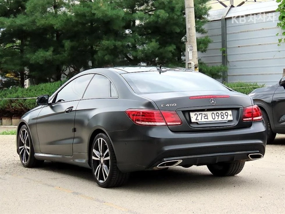 Mercedes-Benz E 400 AMG * КРАЙНА ЦЕНА* FULL MAX, снимка 2 - Автомобили и джипове - 56031522