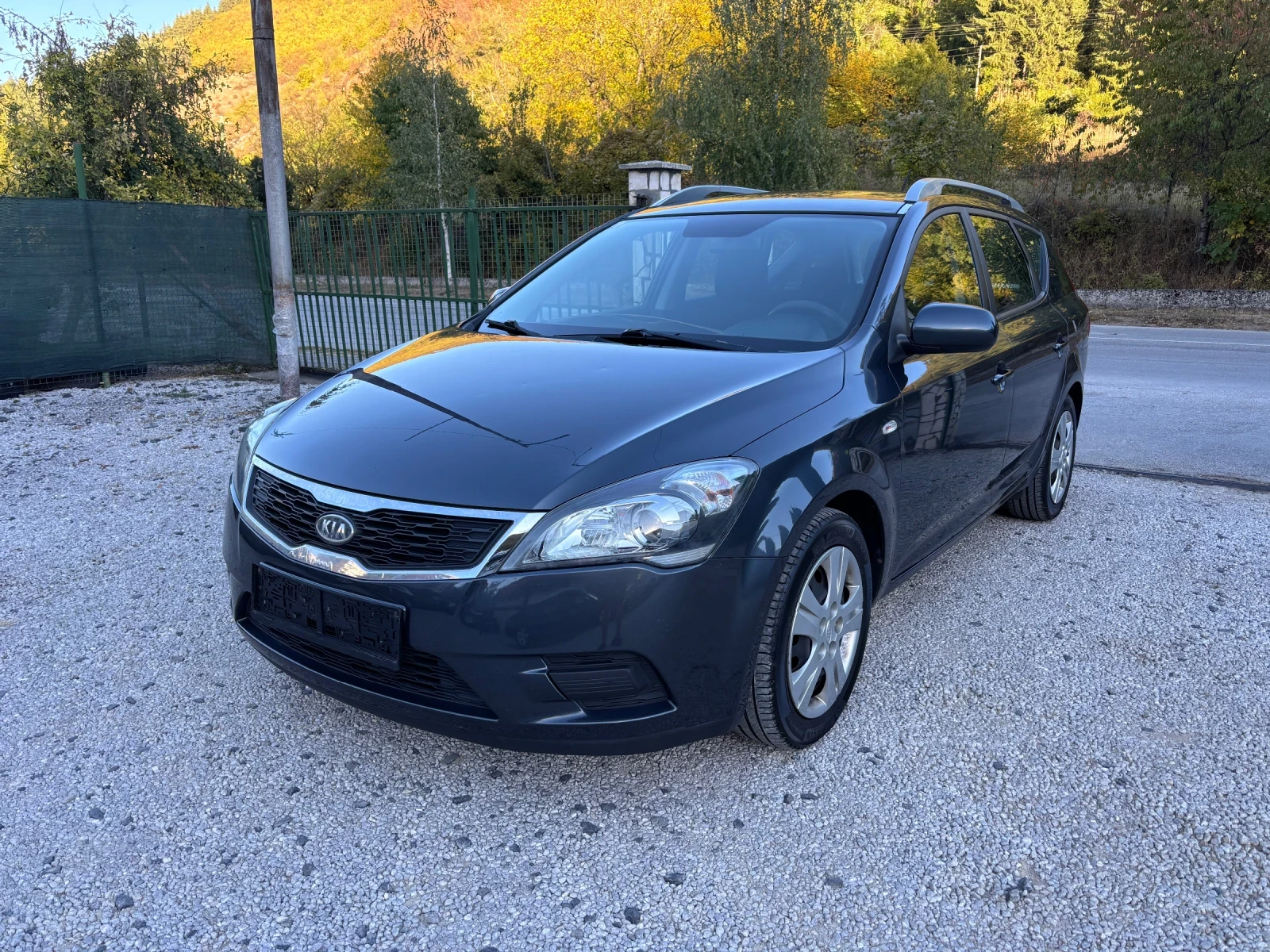 Kia Ceed 1.4 БЕНЗИН РЪЧКА