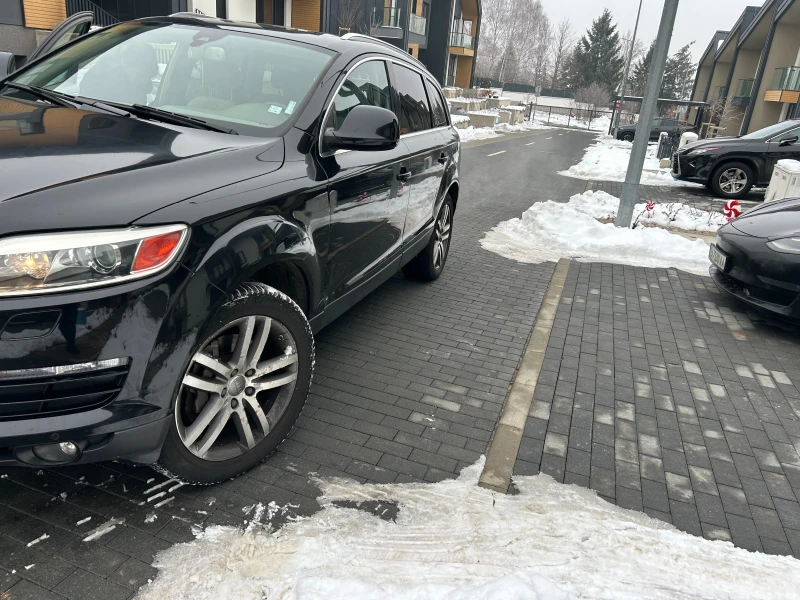 Audi Q7, снимка 15 - Автомобили и джипове - 49563618