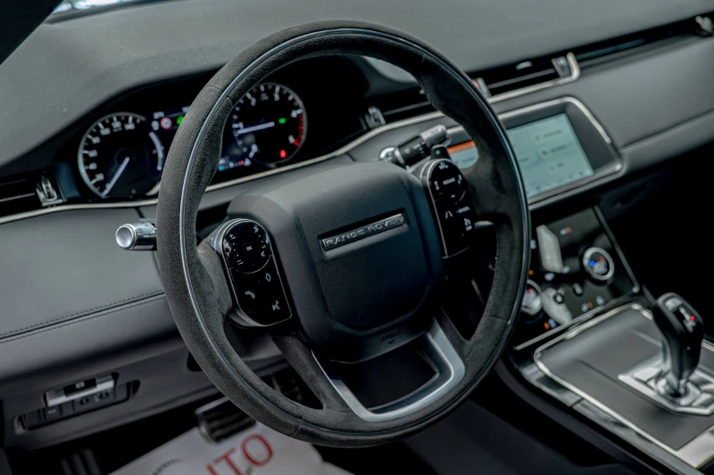 Land Rover Range Rover Evoque P180 R-Dynamic S/Обдухване/Камера 360/Lane Assist, снимка 16 - Автомобили и джипове - 50854887