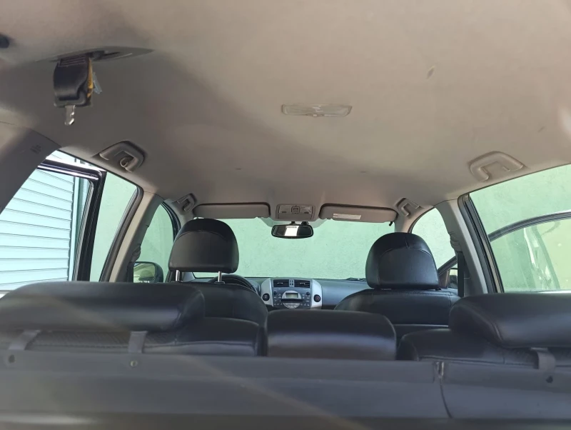 Toyota Rav4 2.2 d4d, снимка 10 - Автомобили и джипове - 52487678