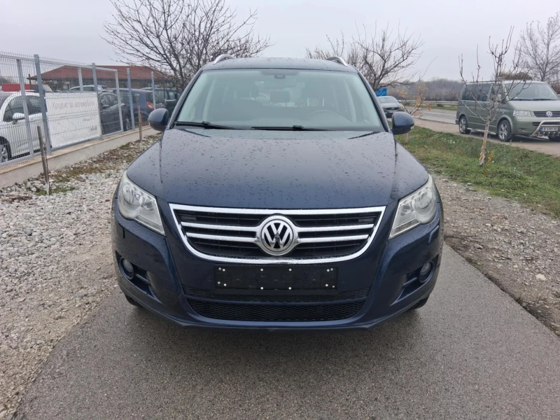 VW Tiguan Automat * 4x4* , снимка 8 - Автомобили и джипове - 52663719