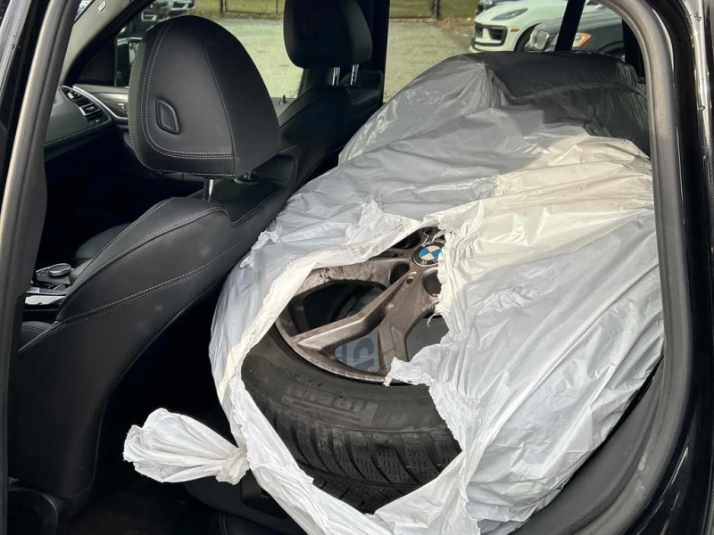 BMW X3 2022 xDrive30i * CARFAX * БЕЗ ПЪРВОНАЧАЛНА ВНОСКА, снимка 17 - Автомобили и джипове - 52921952