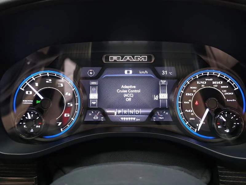 Dodge Ram 5.7 5.7 Automatic, снимка 8 - Автомобили и джипове - 55813317