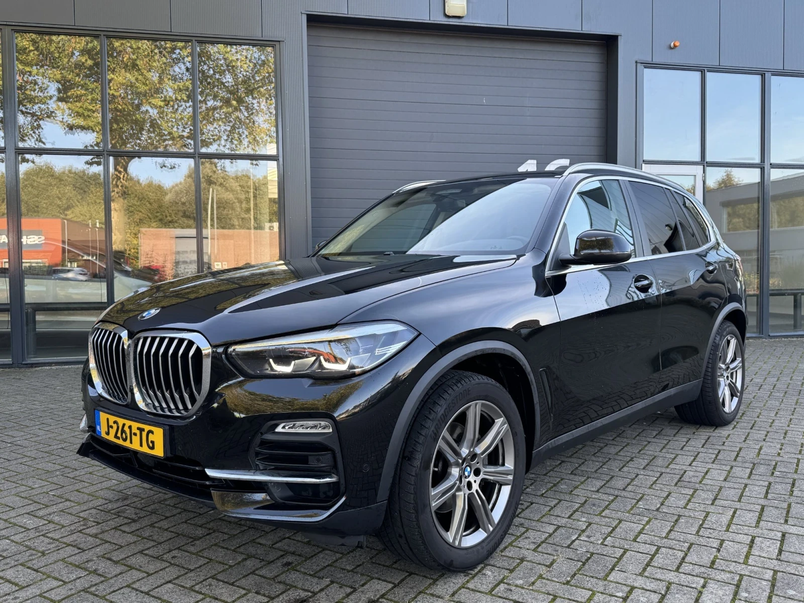 BMW X5 30d High Executive - xDrive - изображение 2