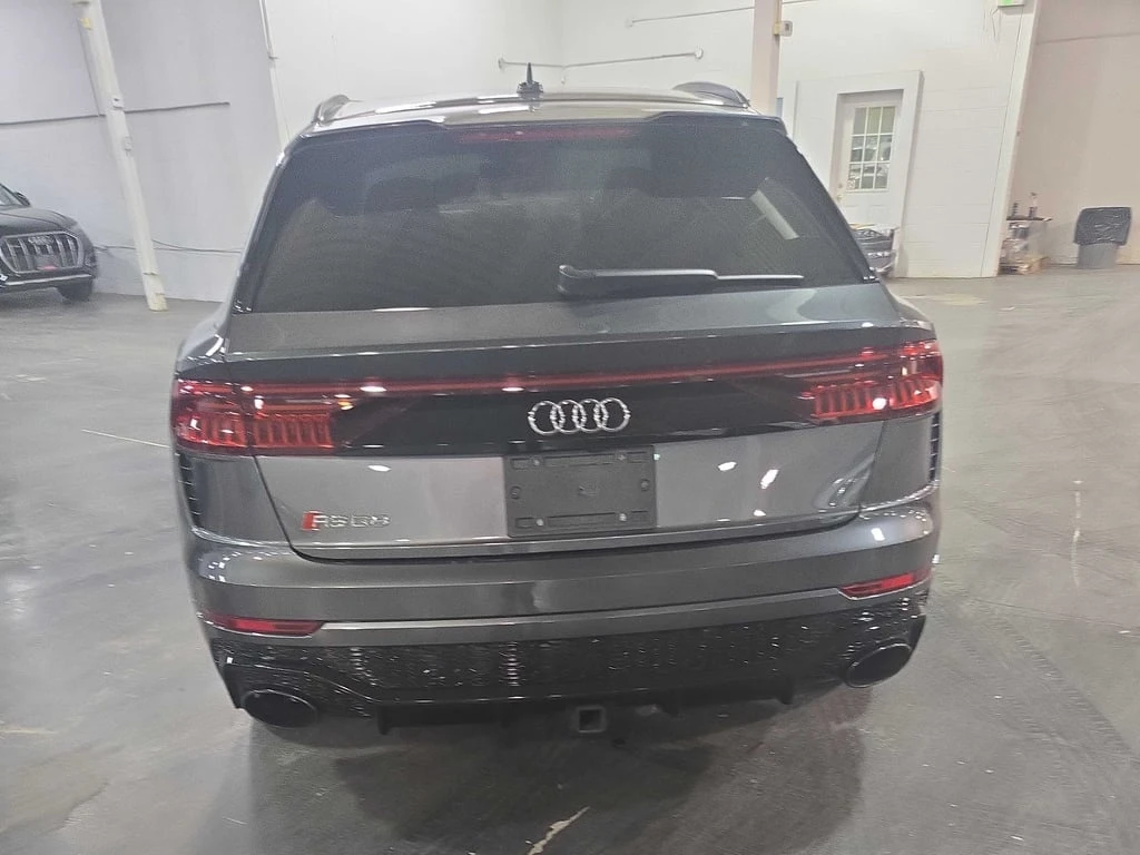 Audi RSQ8 * 4.0 TFSI quattro * CARFAX * БЕЗ ПЪРВОНАЧАЛНА ВНО - изображение 4