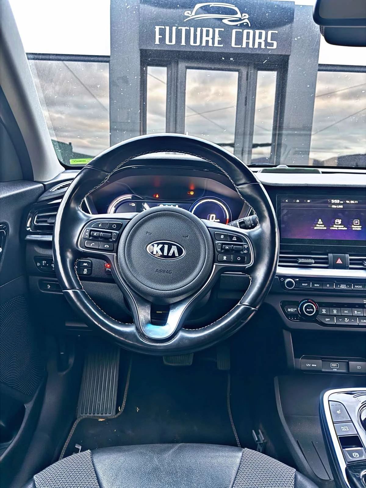 Kia Niro 64KWh/DYNAMIC LINE/KIA CONN/SOH100% - изображение 7